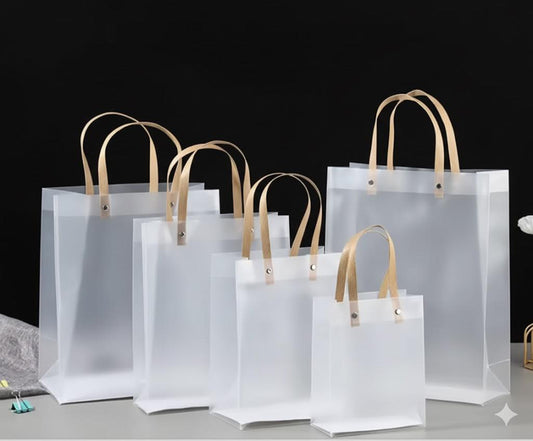 اكياس هدايا عريضه شفافة